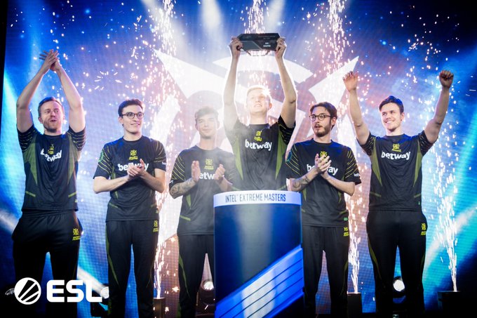 转会费据传 转会费据传