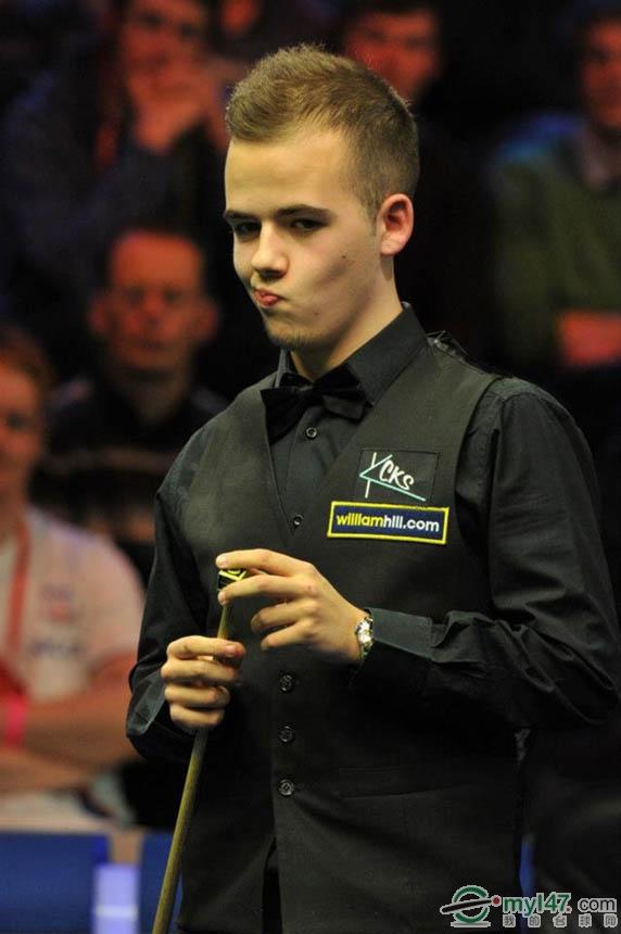 对于他来说 对于他来说